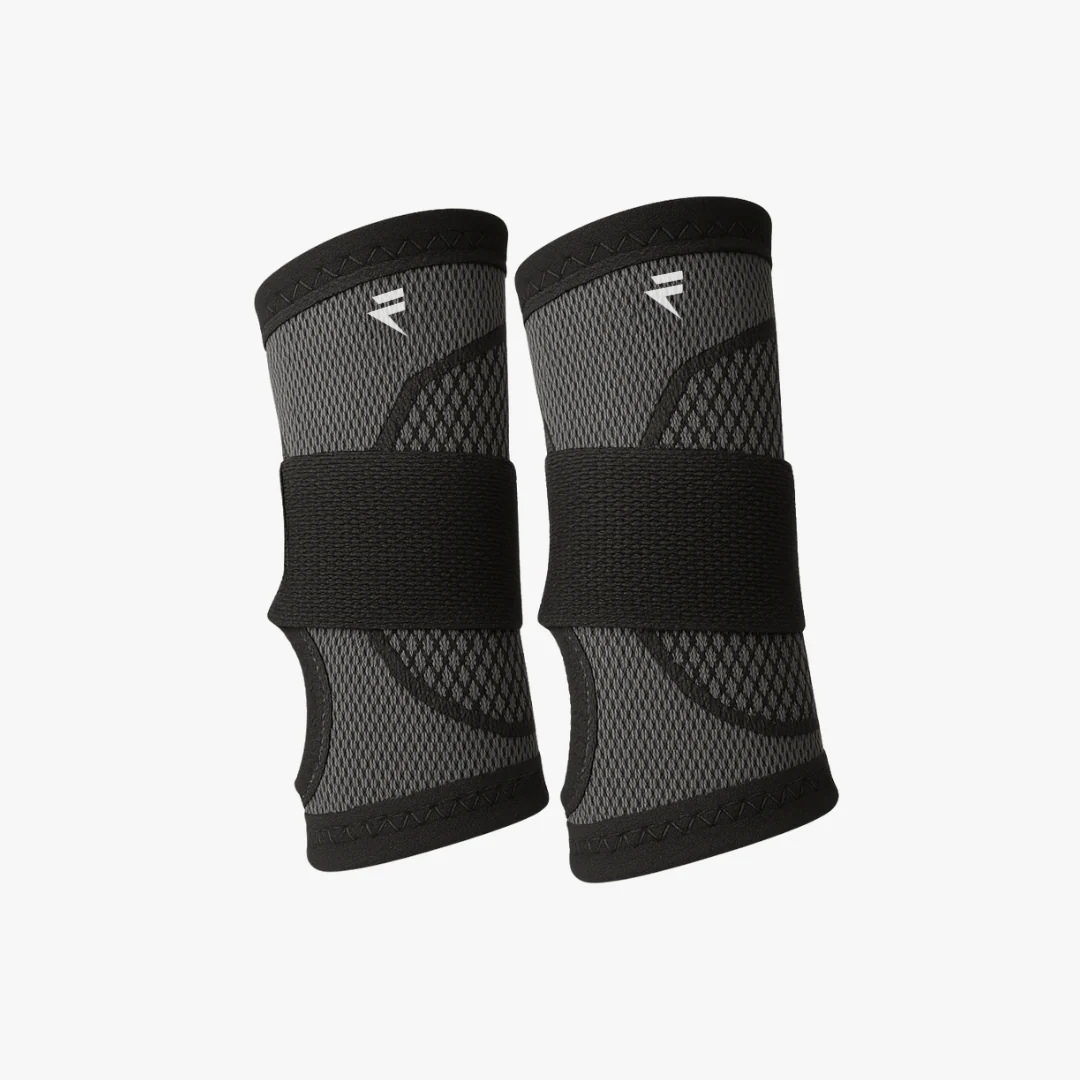 2 Flytex Wrist Compressions